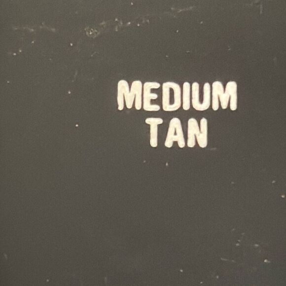 New MAC Mineralize Skinfinish Natural Powder 10g/.35oz Medium Tan - Picture 3 of 6